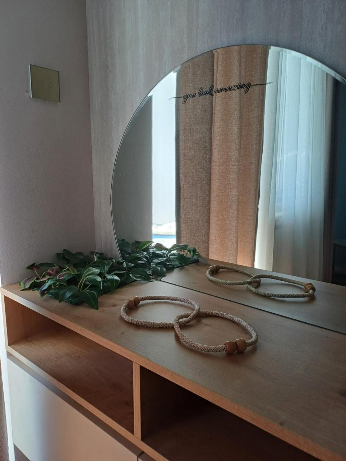 Apartment Centrum - Free Private Parking Novi Sad Eksteriør billede